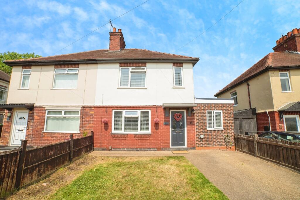 Main image of property: The Crescent, Sutton-in-Ashfield, Nottinghamshire, NG17