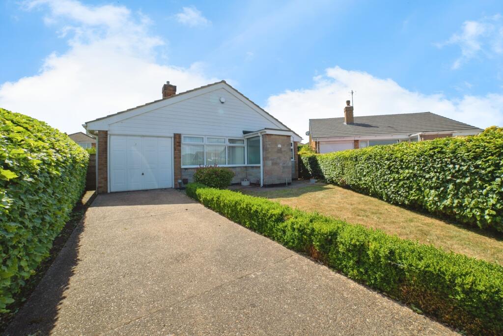 Main image of property: Chatsworth Close, SUTTON-IN-ASHFIELD, Nottinghamshire, NG17
