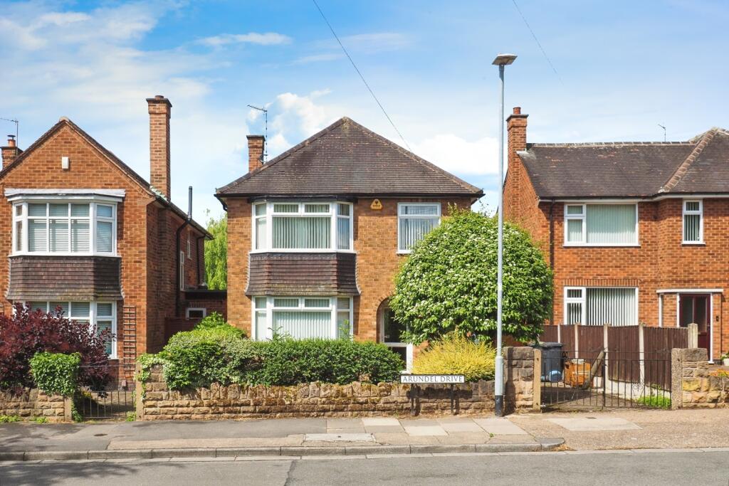 Main image of property: Arundel Drive, Bramcote, Nottingham, NG9