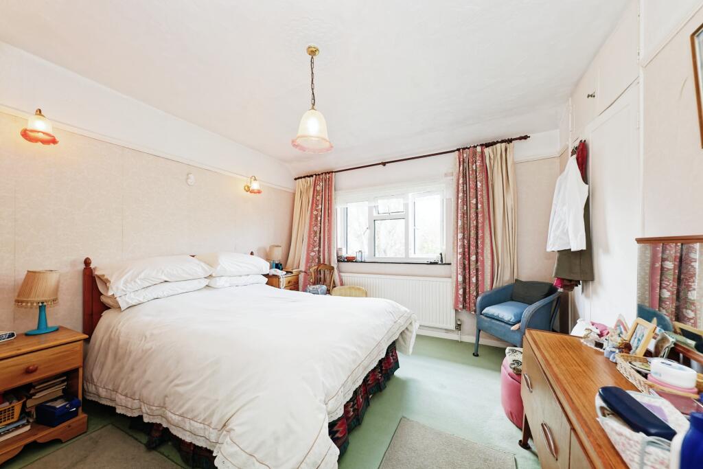 Additional property image - Cobham Close, Canterbury, Kent, CT1