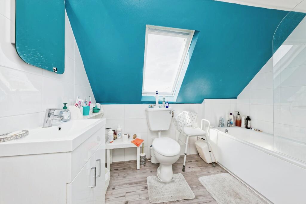 Additional property image - Staines Hill, Sturry, Canterbury, Kent, CT2