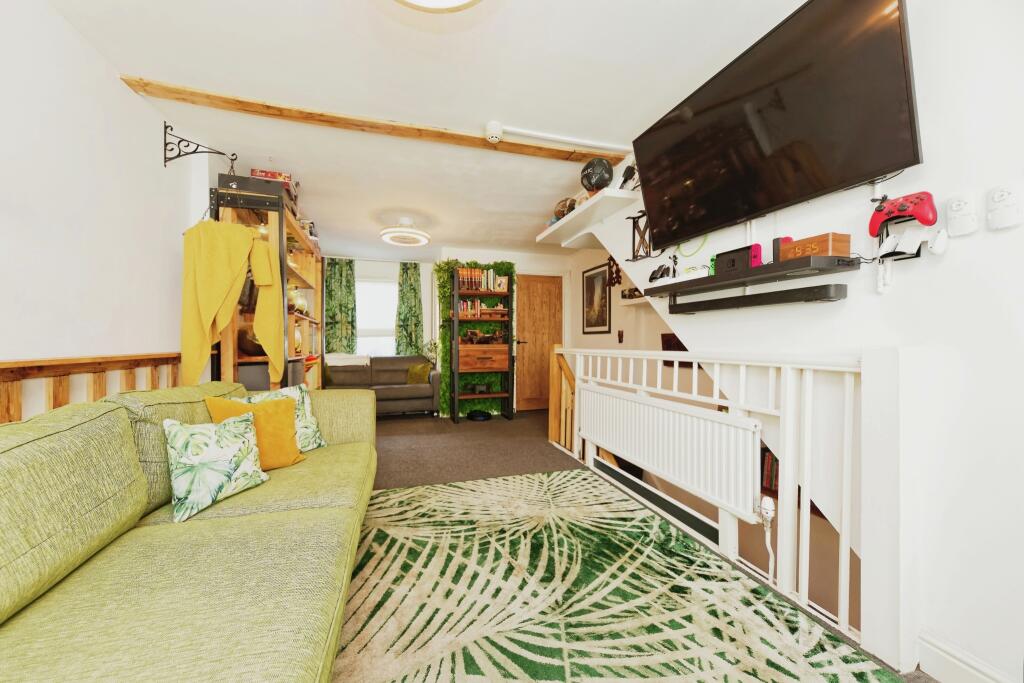 Additional property image - Military Road, Canterbury, Kent, CT1