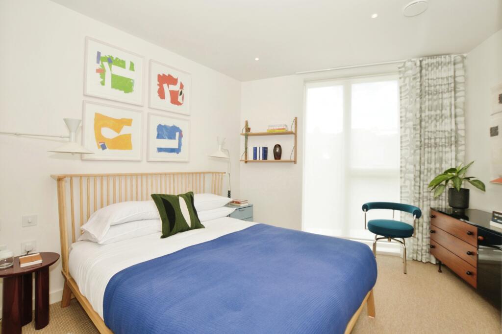 Additional property image - Shoreline Crescent, Folkestone, Kent, CT20