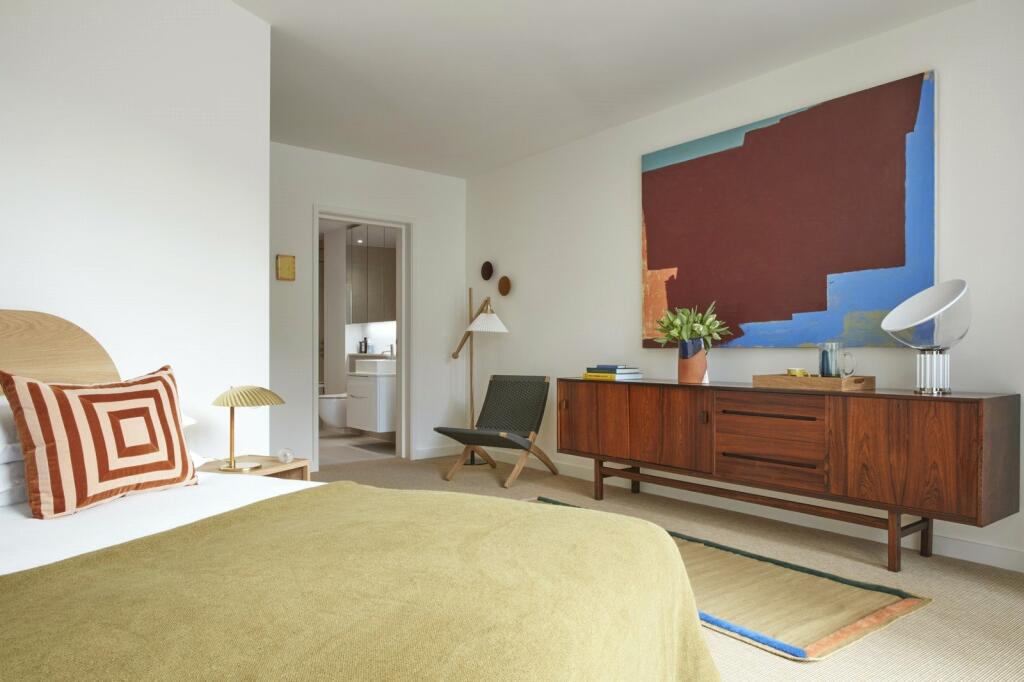 Additional property image - Shoreline Crescent, Folkestone, Kent, CT20