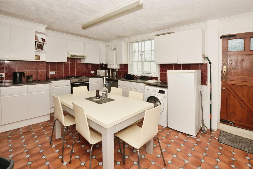Additional property image - Sandgate High Street, Sandgate, Folkestone, Kent, CT20