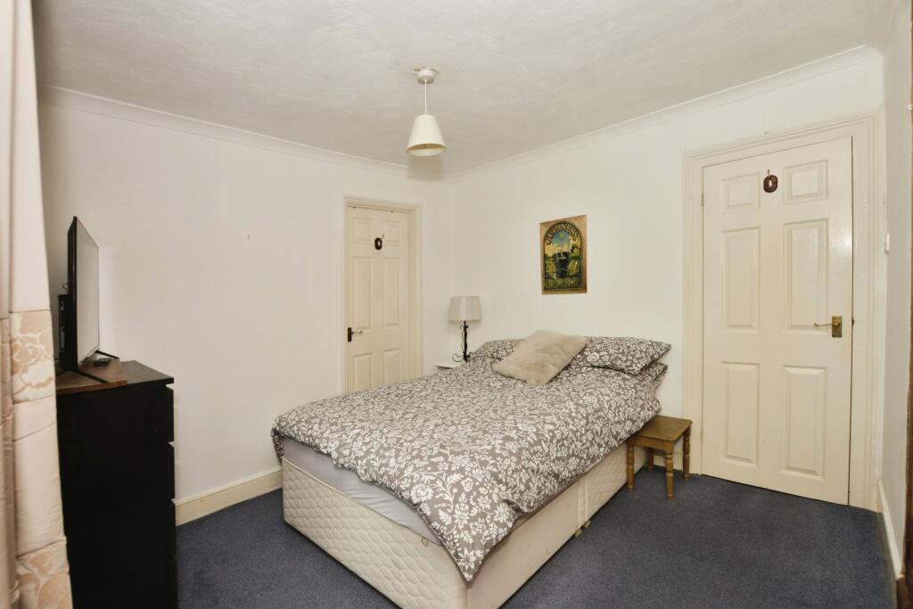 Additional property image - Sandgate High Street, Sandgate, Folkestone, Kent, CT20