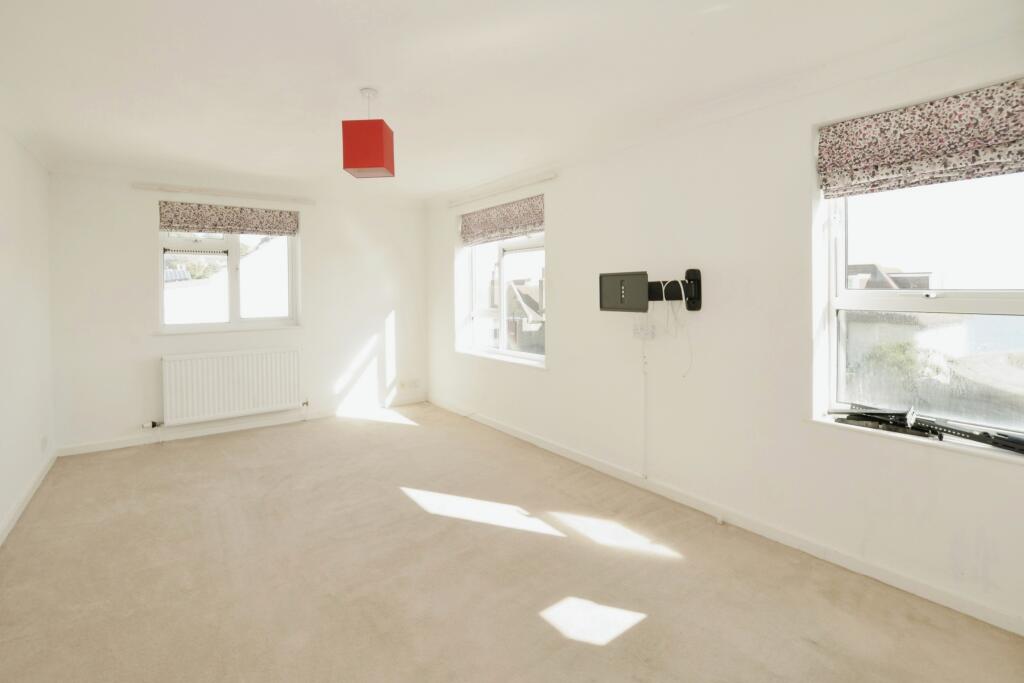 Additional property image - Sandgate High Street, Sandgate, Folkestone, Kent, CT20