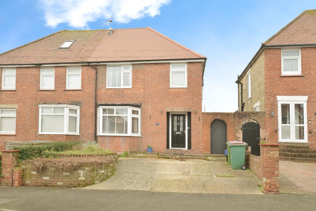 Additional property image - Dolphins Road, Folkestone, CT19