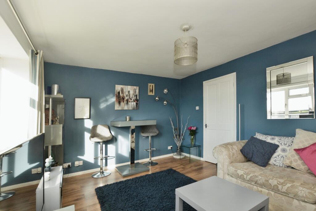 Additional property image - Hollands Avenue, Folkestone, Kent, CT19