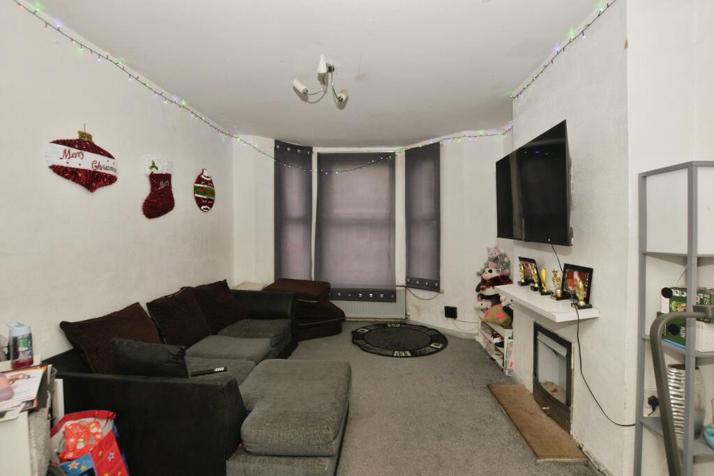 Additional property image - Pavilion Road, Folkestone, Kent, CT19