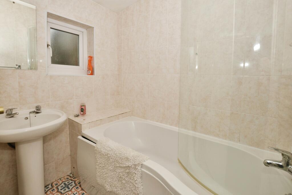 Additional property image - Wellington Terrace, Sandgate Esplanade, Sandgate, Folkestone, CT20