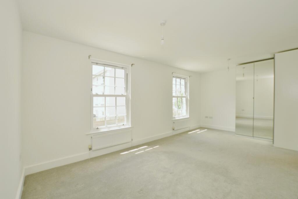 Additional property image - Parkside, Folkestone, Kent, CT19
