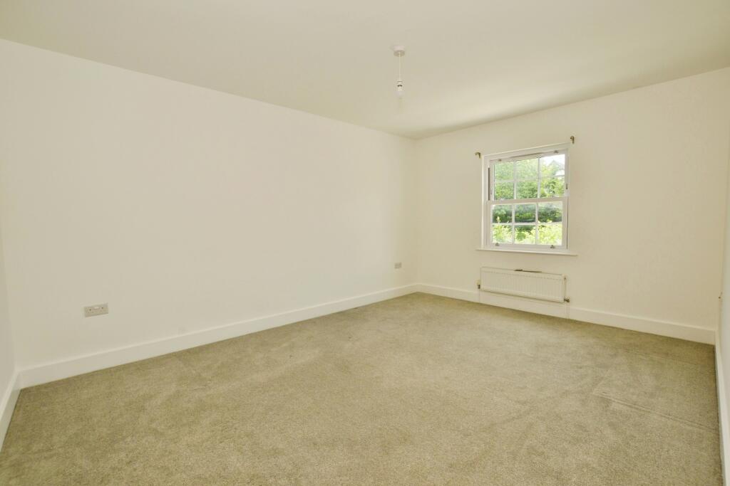 Additional property image - Parkside, Folkestone, Kent, CT19