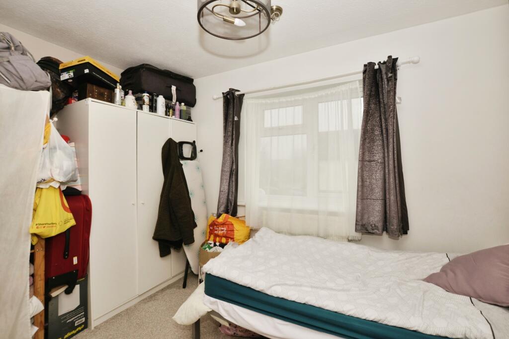 Additional property image - Haskard Close, Hawkinge, Folkestone, Kent, CT18