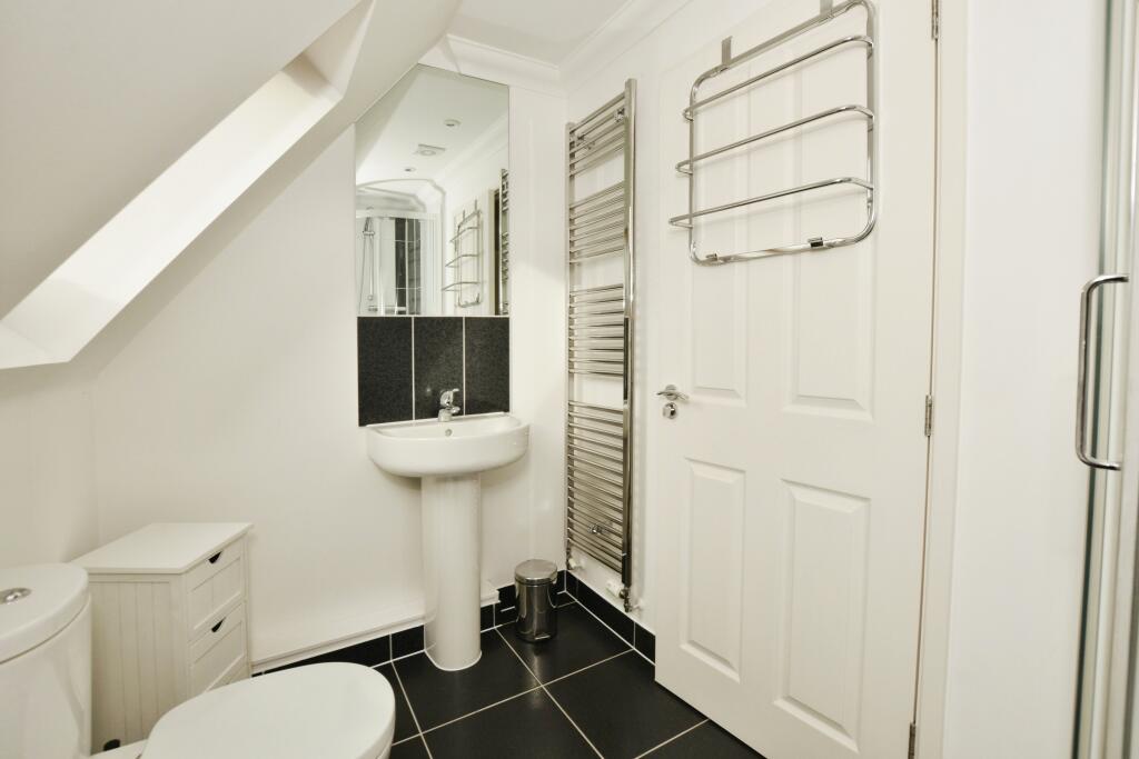 Additional property image - Bishops Close, Hawkinge, Folkestone, Kent, CT18
