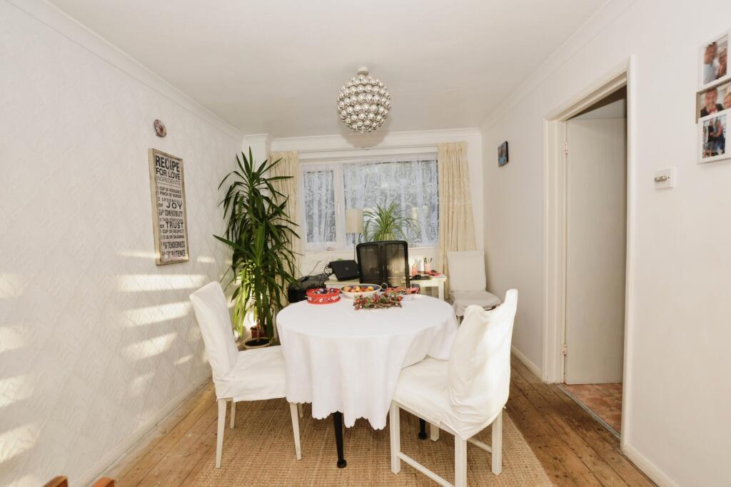 Additional property image - Brambley Crescent, Folkestone, Kent, CT20