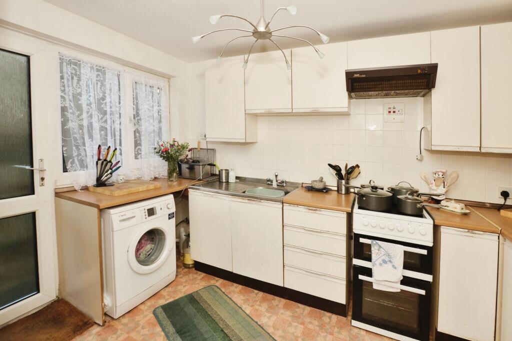 Additional property image - Brambley Crescent, Folkestone, Kent, CT20