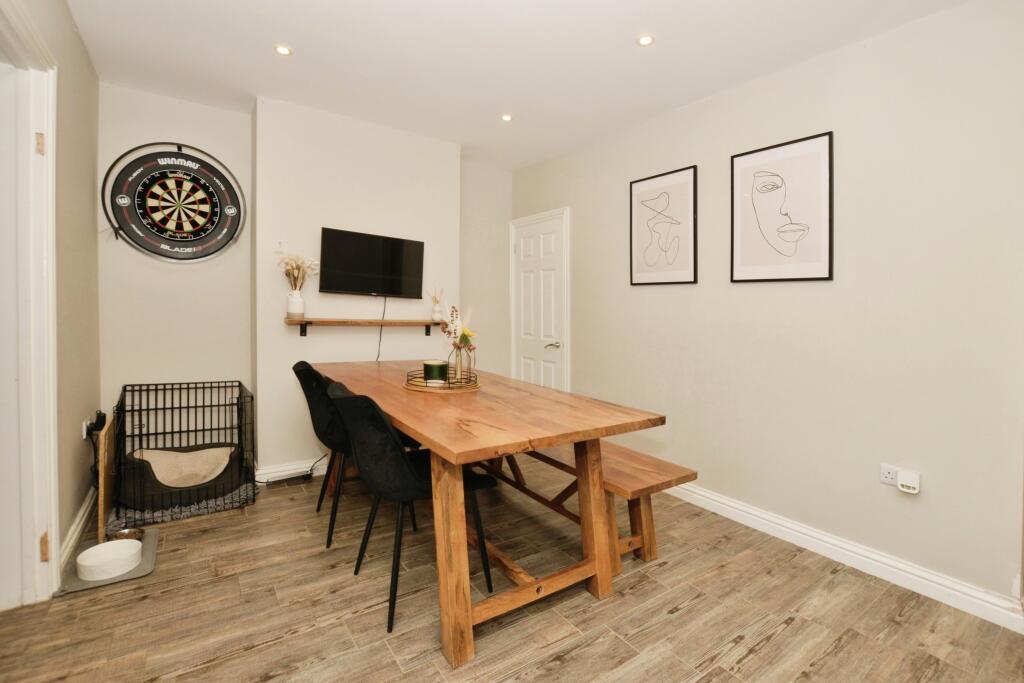 Additional property image - Oaks Road, Folkestone, Kent, CT20