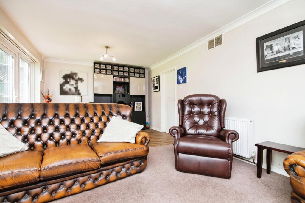 Additional property image - Daventry Grove, Quinton, Birmingham, West Midlands, B32