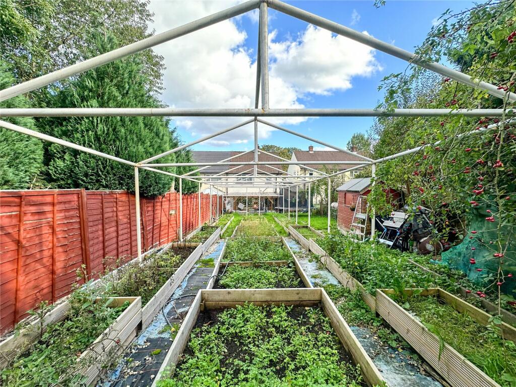 Additional property image - Offmoor Road, Birmingham, West Midlands, B32