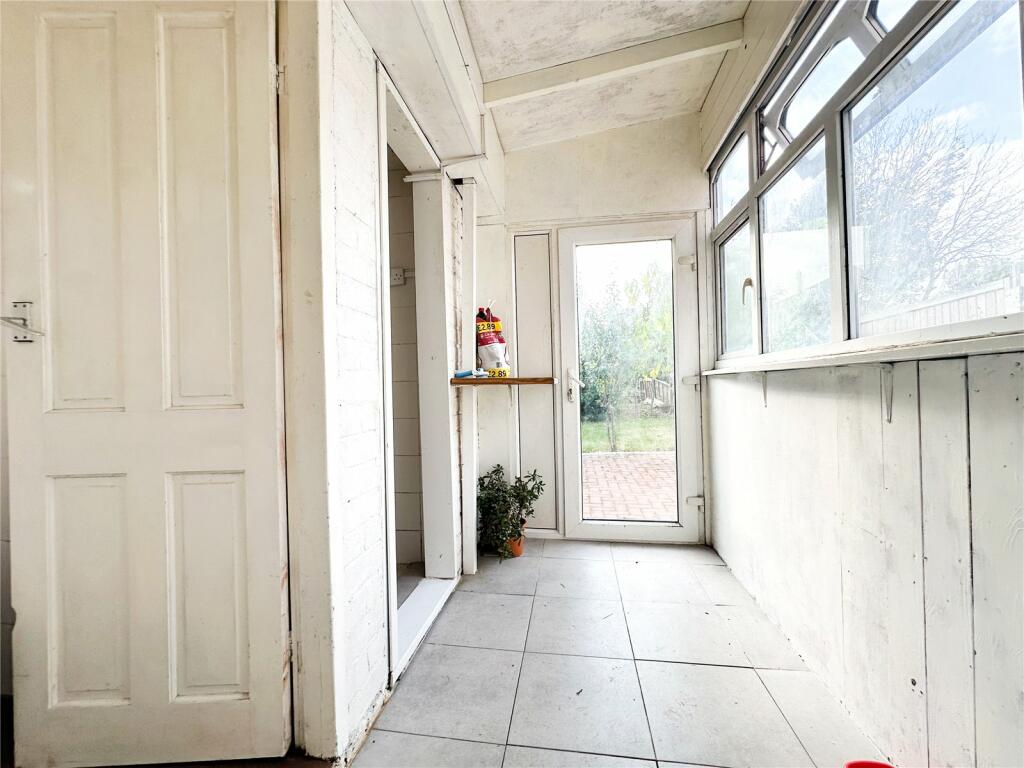 Additional property image - Brook Road, Oldbury, West Midlands, B68