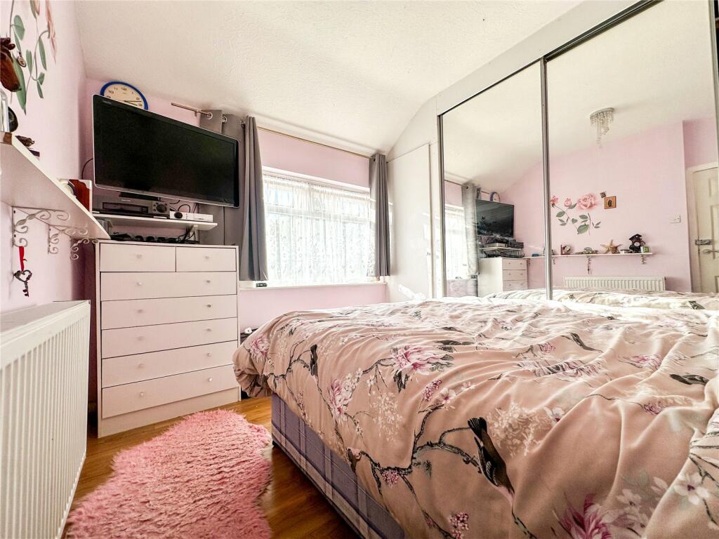 Additional property image - Brook Road, Oldbury, West Midlands, B68
