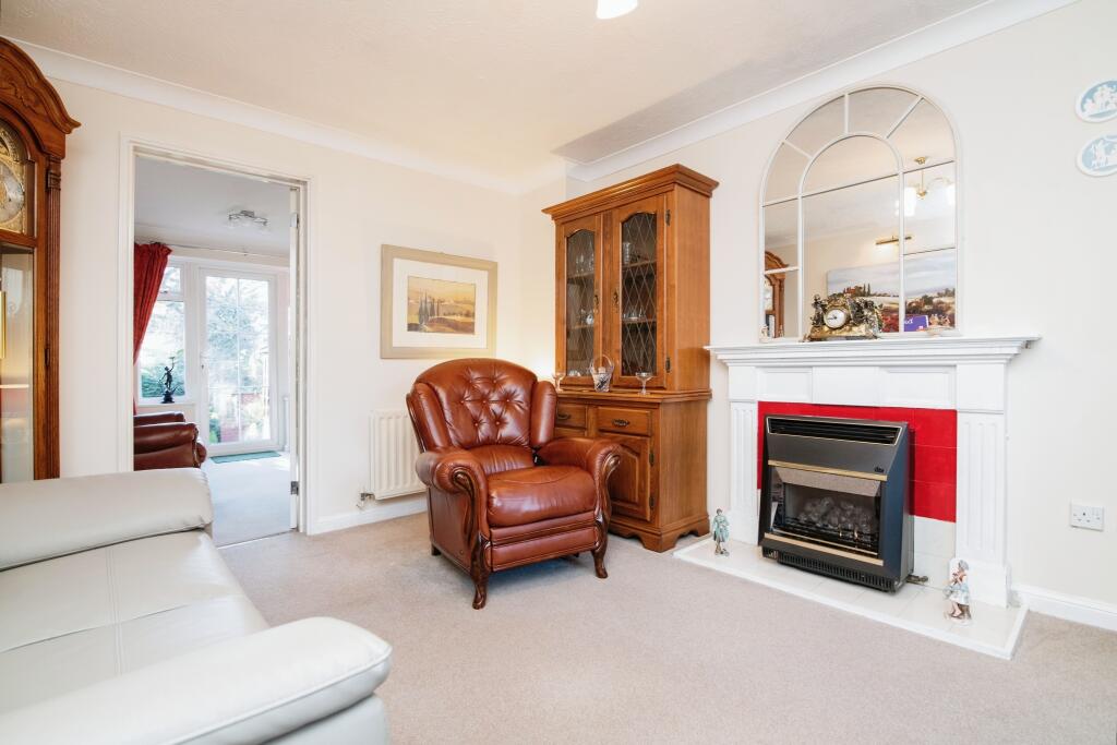 Additional property image - Woodridge Avenue, Quinton, Birmingham, West Midlands, B32