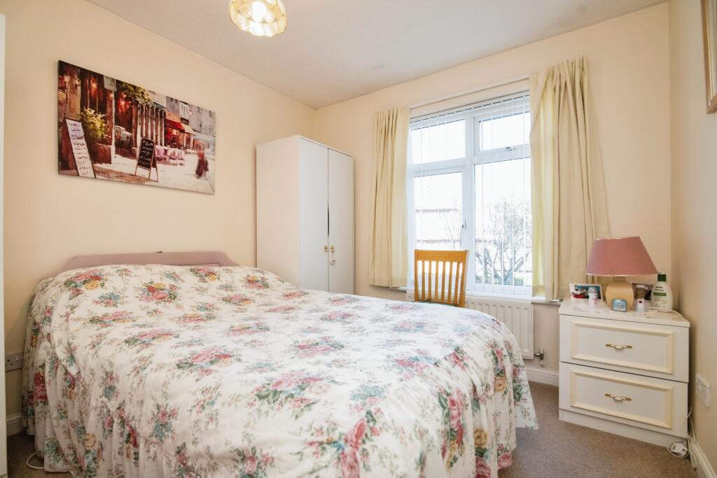 Additional property image - Woodridge Avenue, Quinton, Birmingham, West Midlands, B32