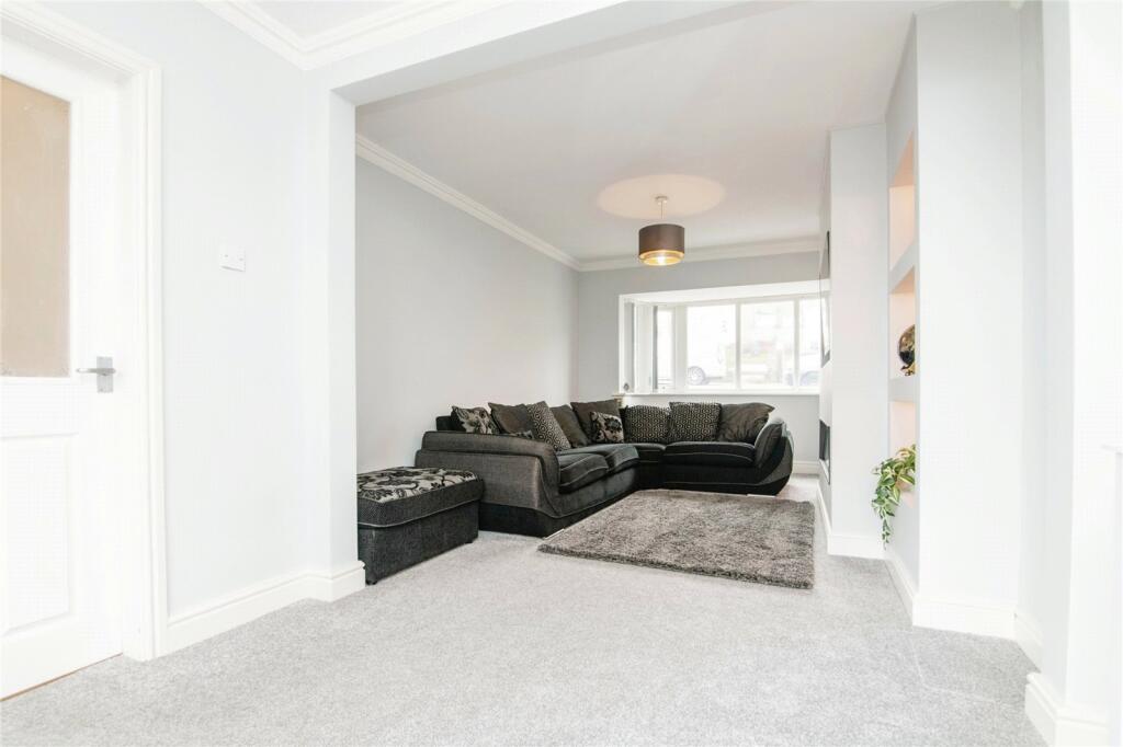 Additional property image - Barston Road, Oldbury, West Midlands, B68