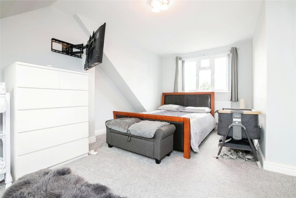 Additional property image - Barston Road, Oldbury, West Midlands, B68