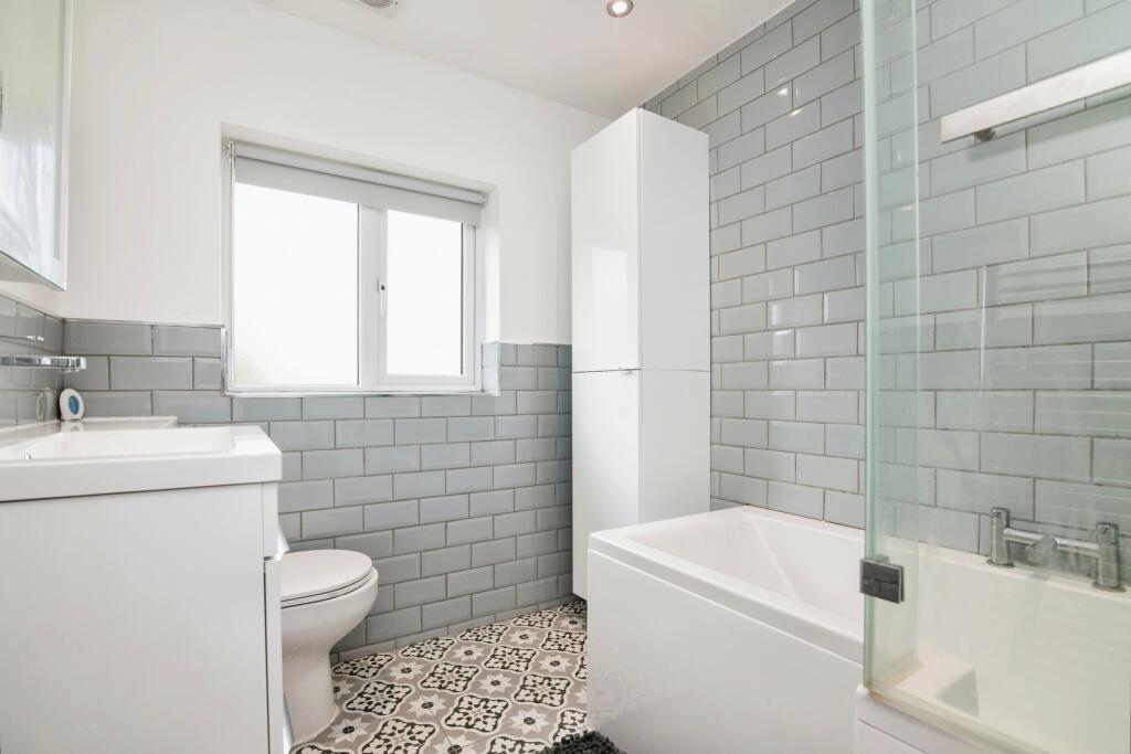 Additional property image - Barston Road, Oldbury, West Midlands, B68