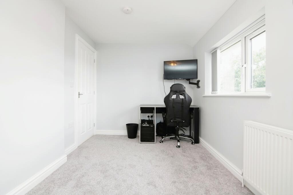 Additional property image - Barston Road, Oldbury, West Midlands, B68