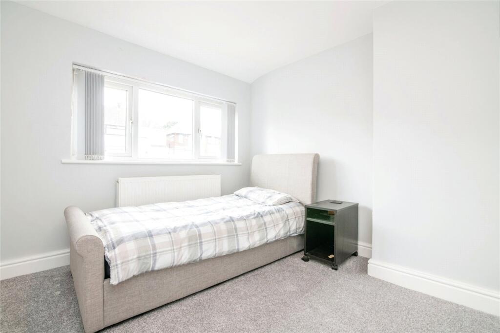 Additional property image - Barston Road, Oldbury, West Midlands, B68