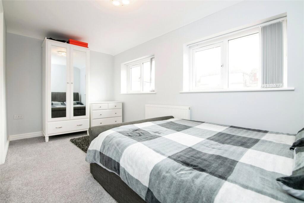 Additional property image - Barston Road, Oldbury, West Midlands, B68
