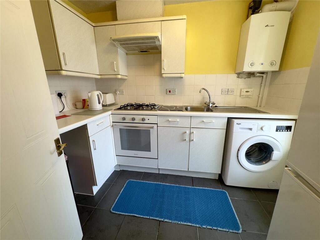 Additional property image - Woodridge Avenue, Quinton, Birmingham, West Midlands, B32