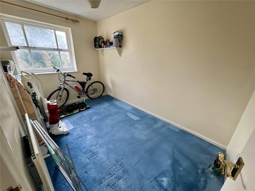 Additional property image - Woodridge Avenue, Quinton, Birmingham, West Midlands, B32