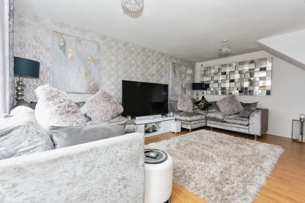 Additional property image - Six Acres, Quinton, Birmingham, West Midlands, B32