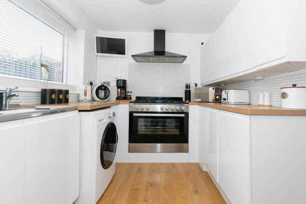 Additional property image - Six Acres, Quinton, Birmingham, West Midlands, B32