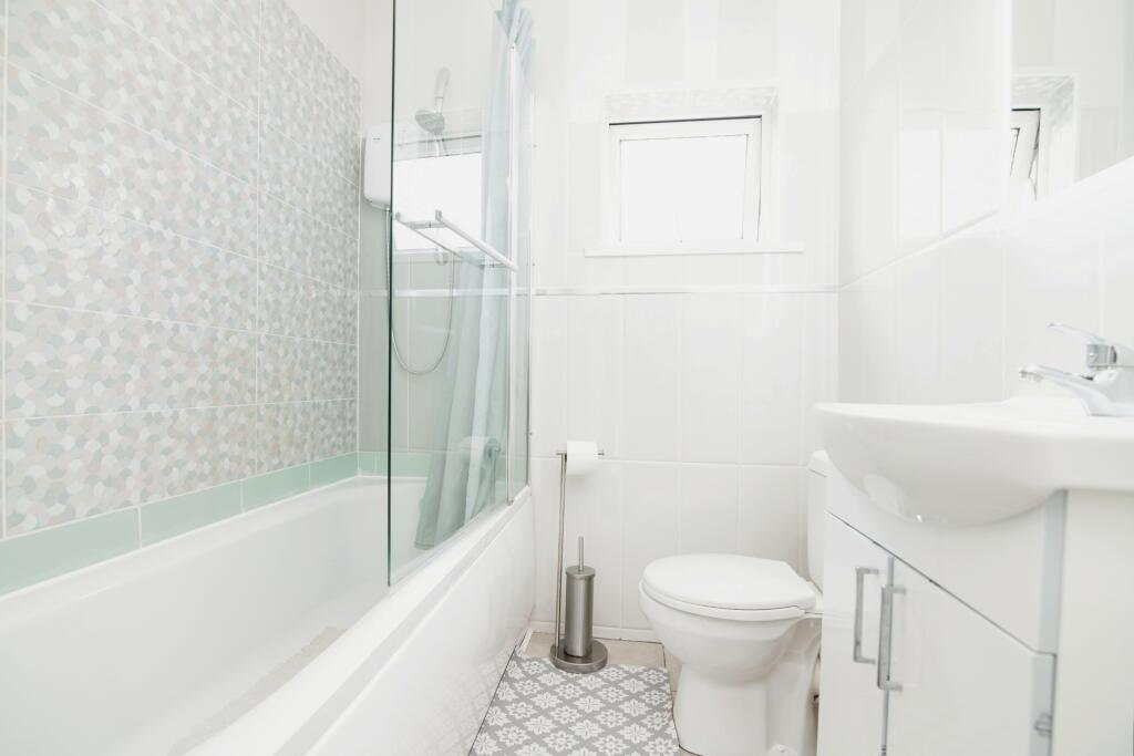Additional property image - Selcroft Avenue, BIRMINGHAM, West Midlands, B32