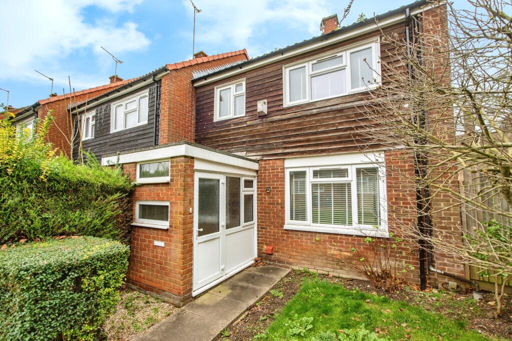 Main image of property: St. Michaels Close, Sittingbourne, Kent, ME10