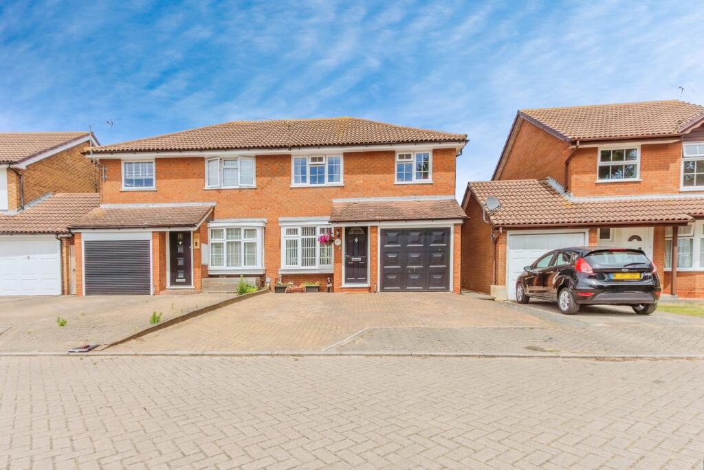 Main image of property: Puttney Drive, Kemsley, Sittingbourne, Kent, ME10