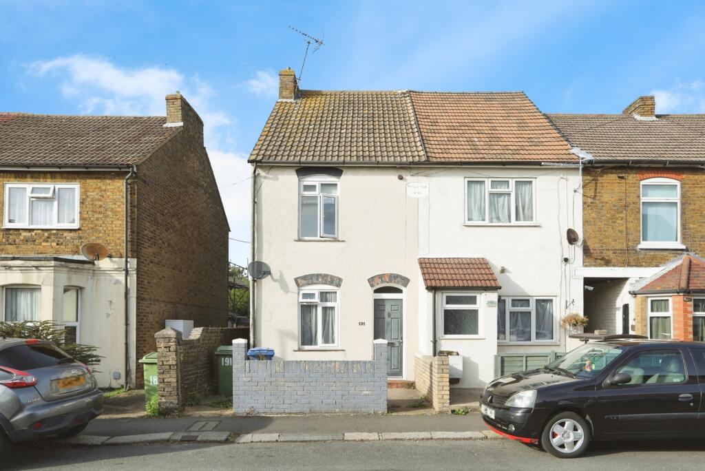 Main image of property: Shortlands Road, Sittingbourne, Kent, ME10