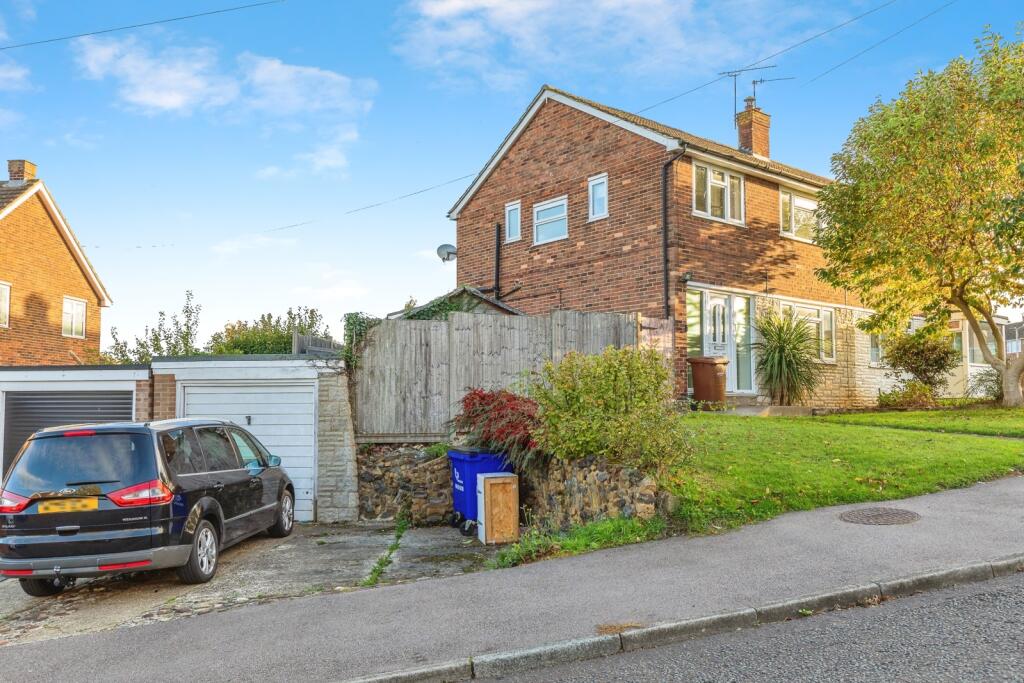 Main image of property: Birch Grove, Hempstead, Gillingham, Kent, ME7