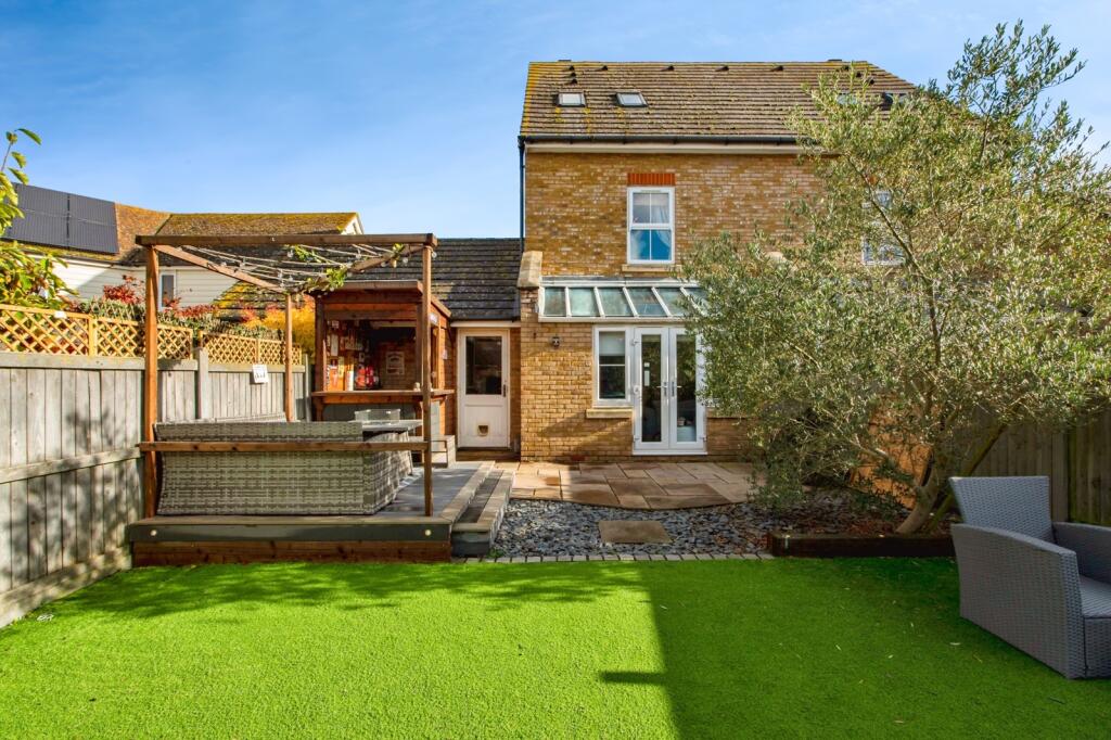 Main image of property: Sanderling Way, Iwade, Sittingbourne, Kent, ME9