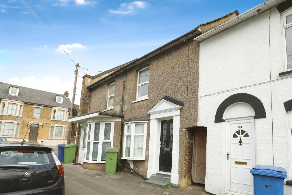 Main image of property: St. Pauls Street, Sittingbourne, ME10