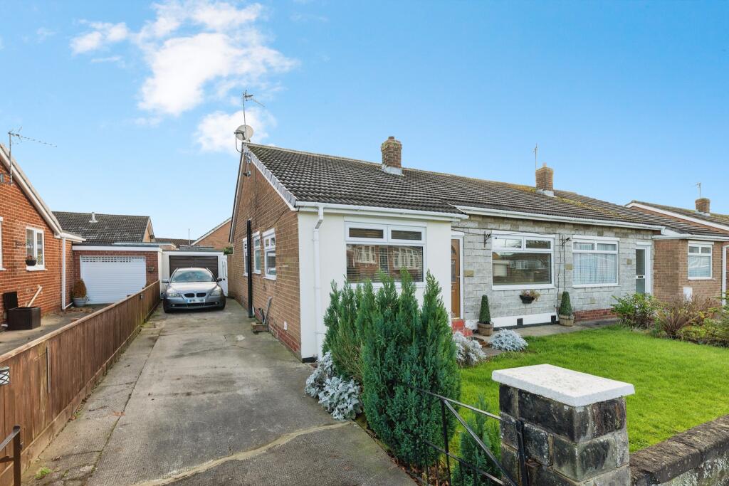 2 bedroom bungalow for sale in Newton Drive, Thornaby, StocktononTees