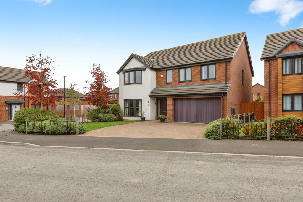 Main image of property: Foxfield Close, Kenton Bank Foot, Newcastle upon Tyne, Tyne and Wear, NE13