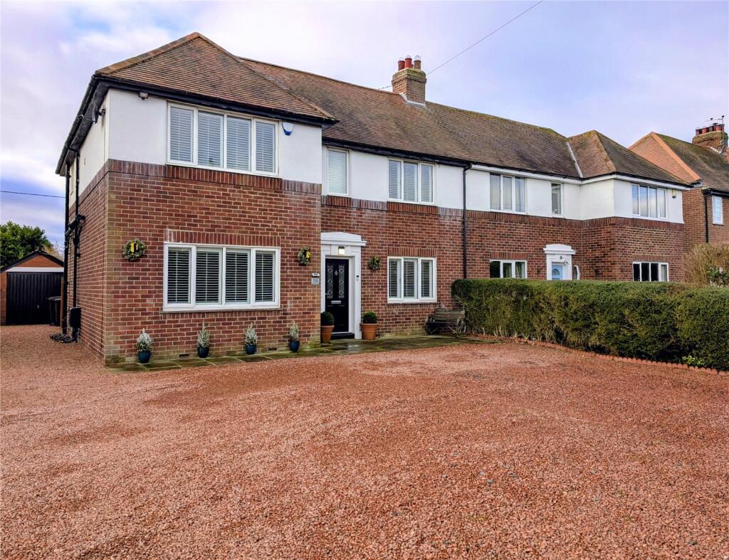 Main image of property: Cheviot View, Ponteland, Newcastle upon Tyne, Northumberland, NE20