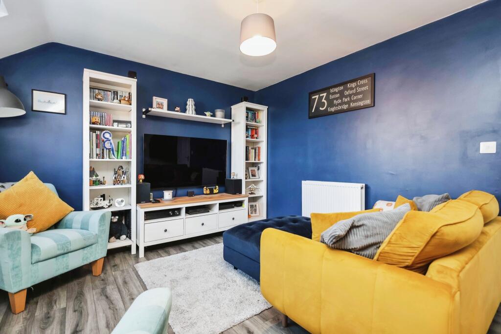 Additional property image - Escelie Way, Birmingham, West Midlands, B29
