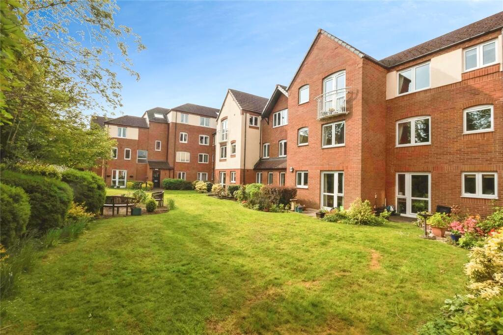 Main image of property: Bristol Road, Selly Oak, Birmingham, West Midlands, B29